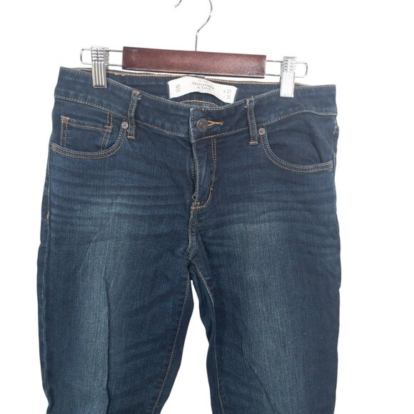 Bundle of Abercrombie Denim SZ 27 Light Wash and Dark Wash Jeans Skinny Leg Low - Picture 13 of 14
